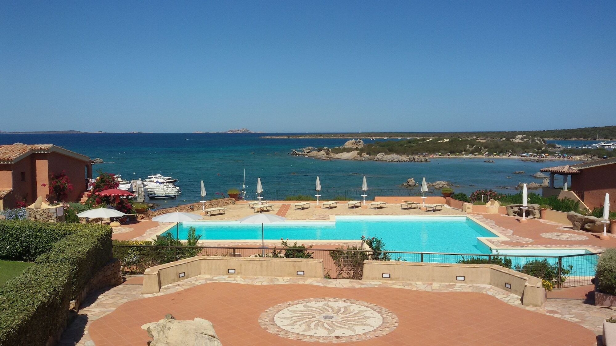 Residence Marineledda & Vela Blu Golfo Aranci Exterior photo